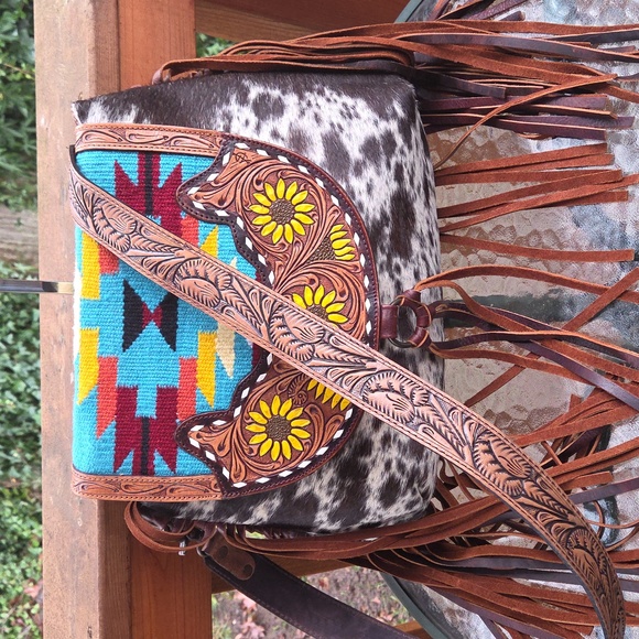American Darling Tooled,saddle Blanket, Hair,Concealed Carry Crossbody Bag - Picture 2 of 8
